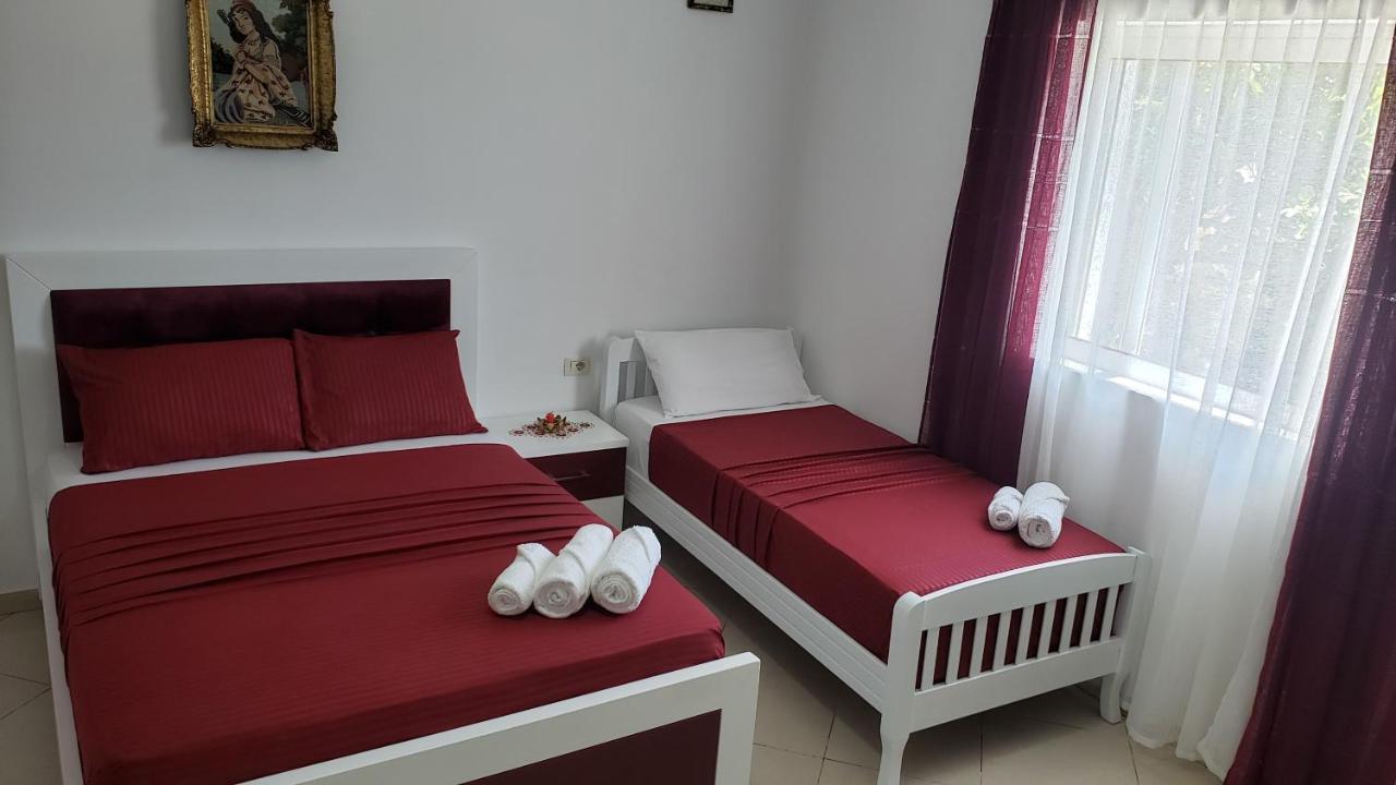 Guesthouse Shehu クサミル エクステリア 写真